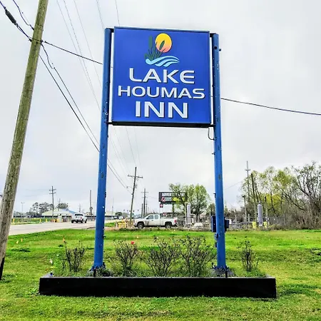 Lake Houmas Inn